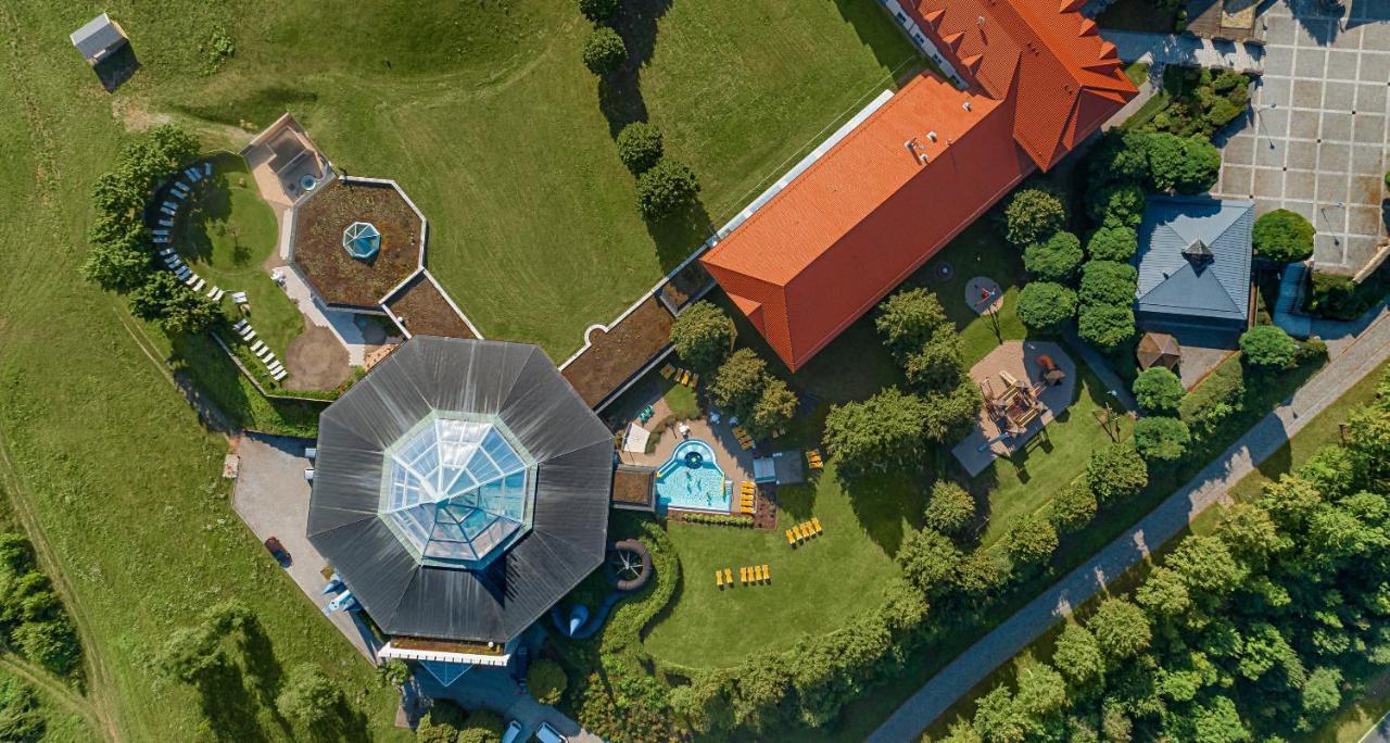 Victor'S Residenz-Hotel Teistungenburg Esterno foto